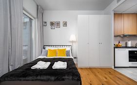 Apartament Wola Business Center Prymasa Street
